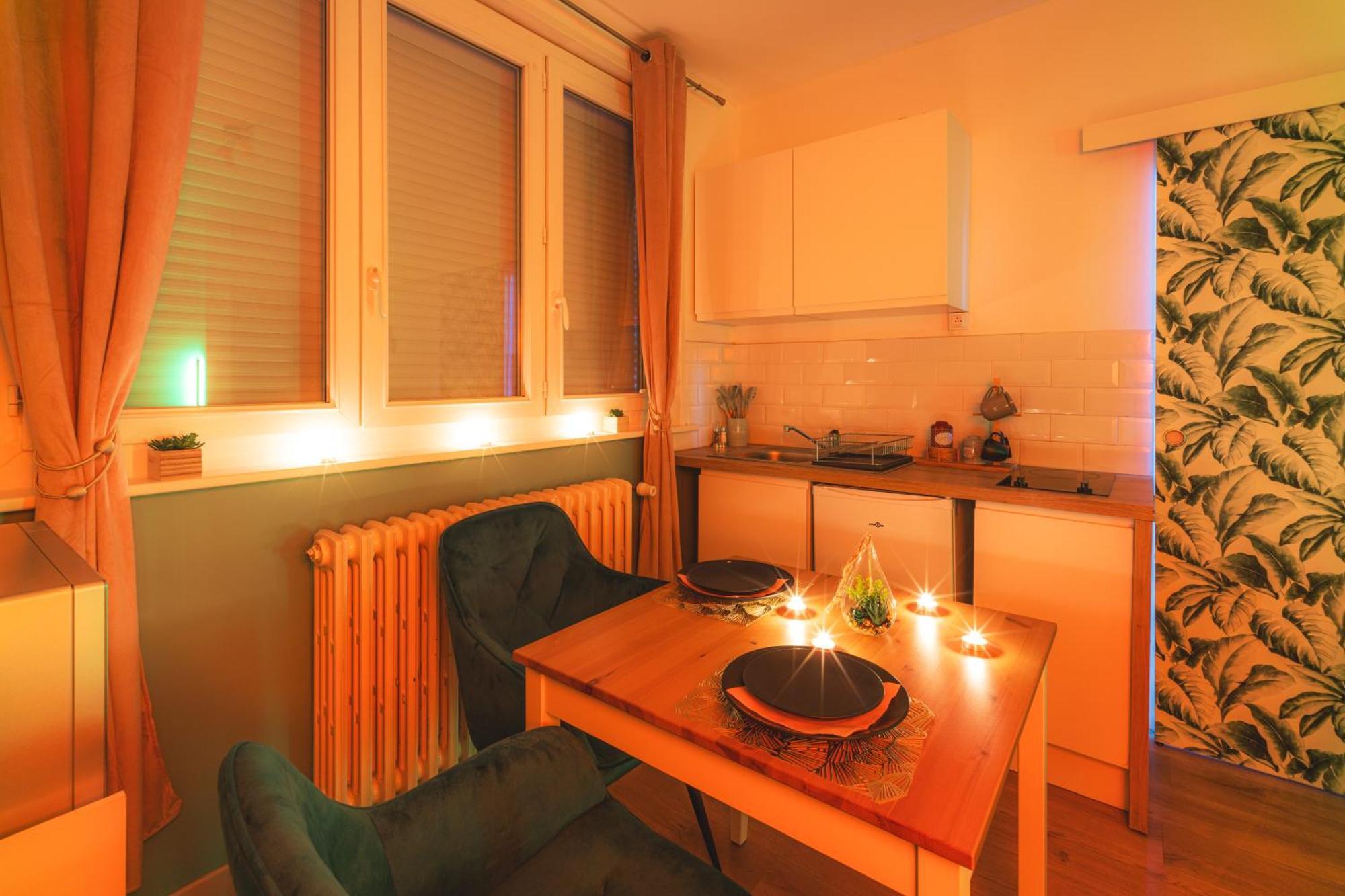 Le Refuge - Netflix I Wifi Debit I Parking - Confort & Cosy * Valenciennes